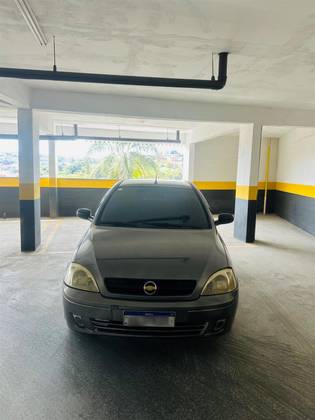 CHEVROLET CORSA 1.0 MPFI JOY 8V GASOLINA 4P MANUAL CHEVROLET CORSA 1.0 MPFI JOY 8V GASOLINA 4P MANUAL